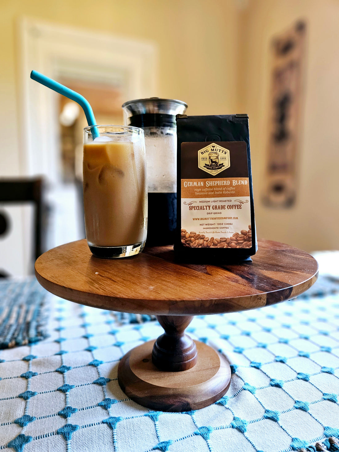 Big Mutts Coffee Company: Brewing Beyond the Cup - Mastering Iced Coffee & Cold Brew